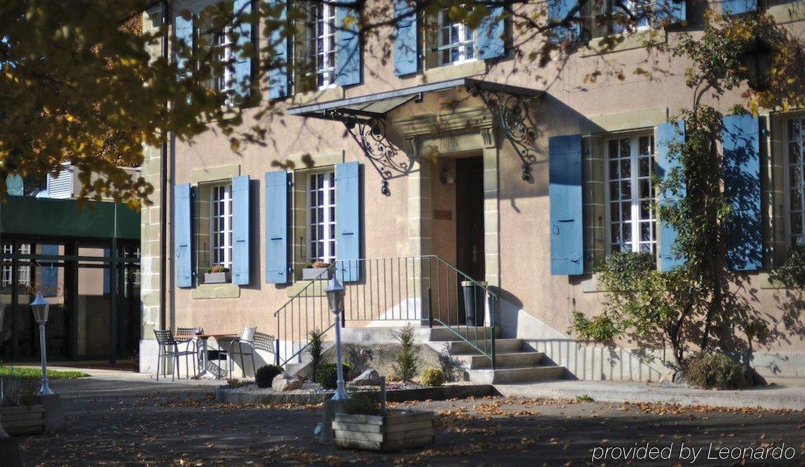 Hostellerie Les Chevreuils Lausanne Extérieur photo