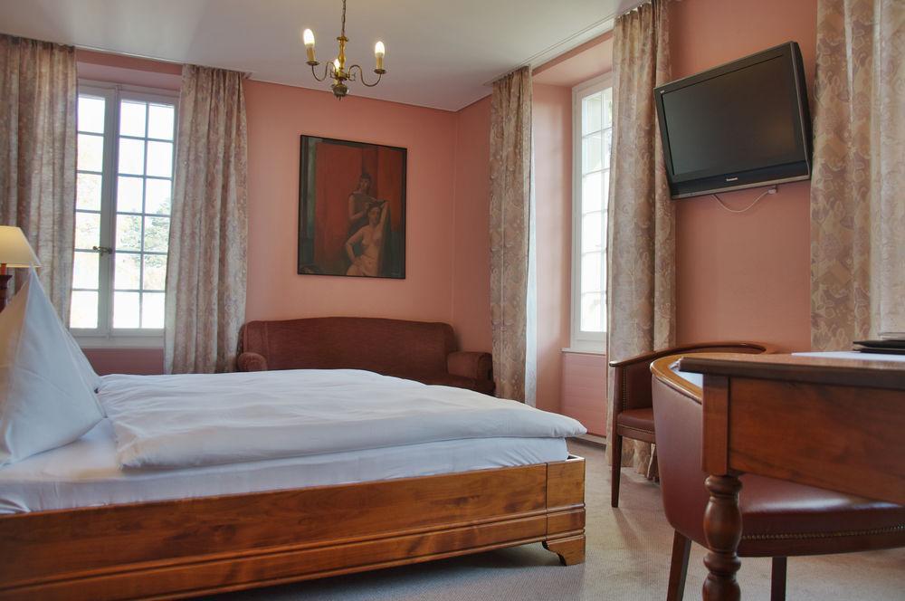 Hostellerie Les Chevreuils Lausanne Extérieur photo