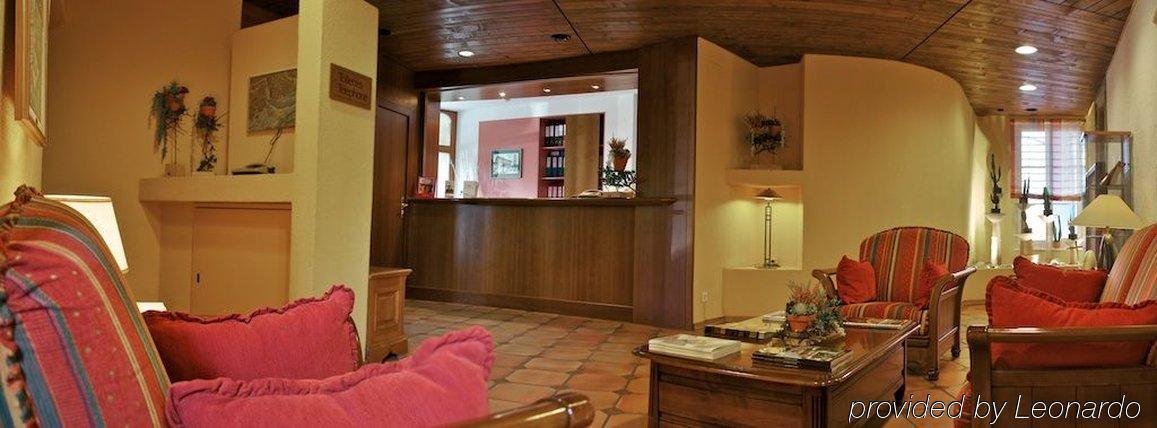 Hostellerie Les Chevreuils Lausanne Intérieur photo