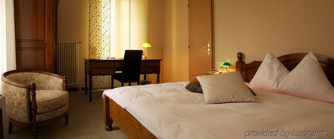 Hostellerie Les Chevreuils Lausanne Chambre photo