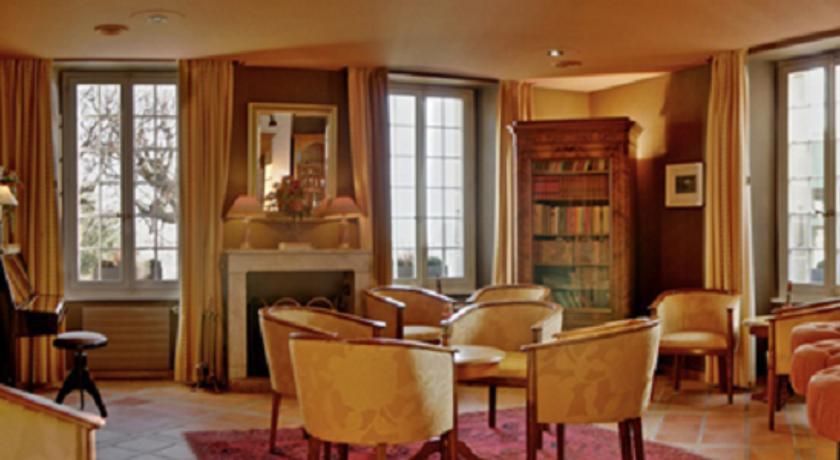 Hostellerie Les Chevreuils Lausanne Extérieur photo